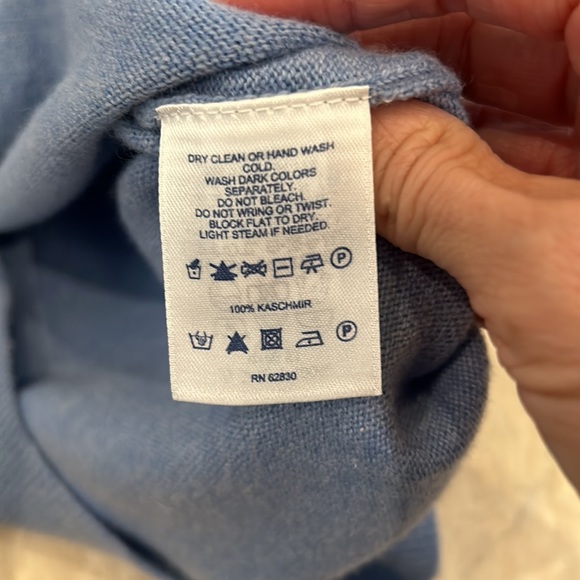 Landsend Men’s Sweater - Picture 8 of 10